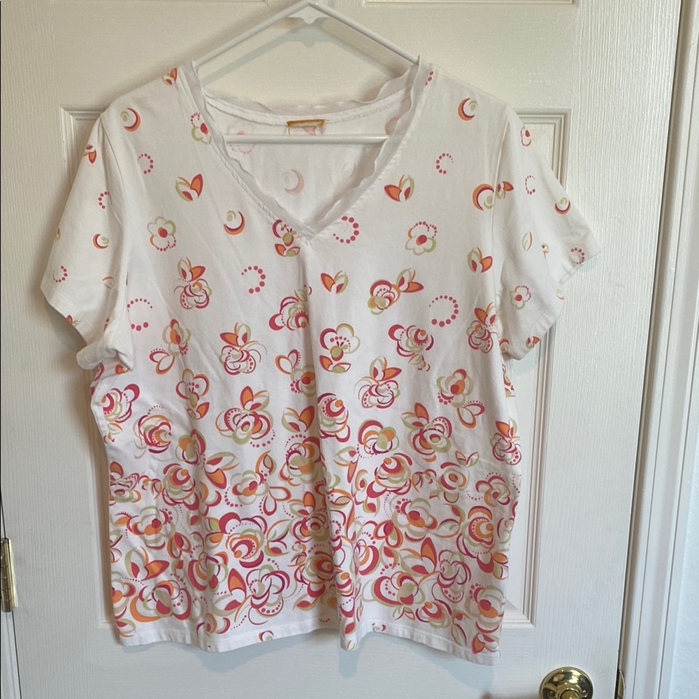 White and Pink Boxy Short Sleeve T-Shirt